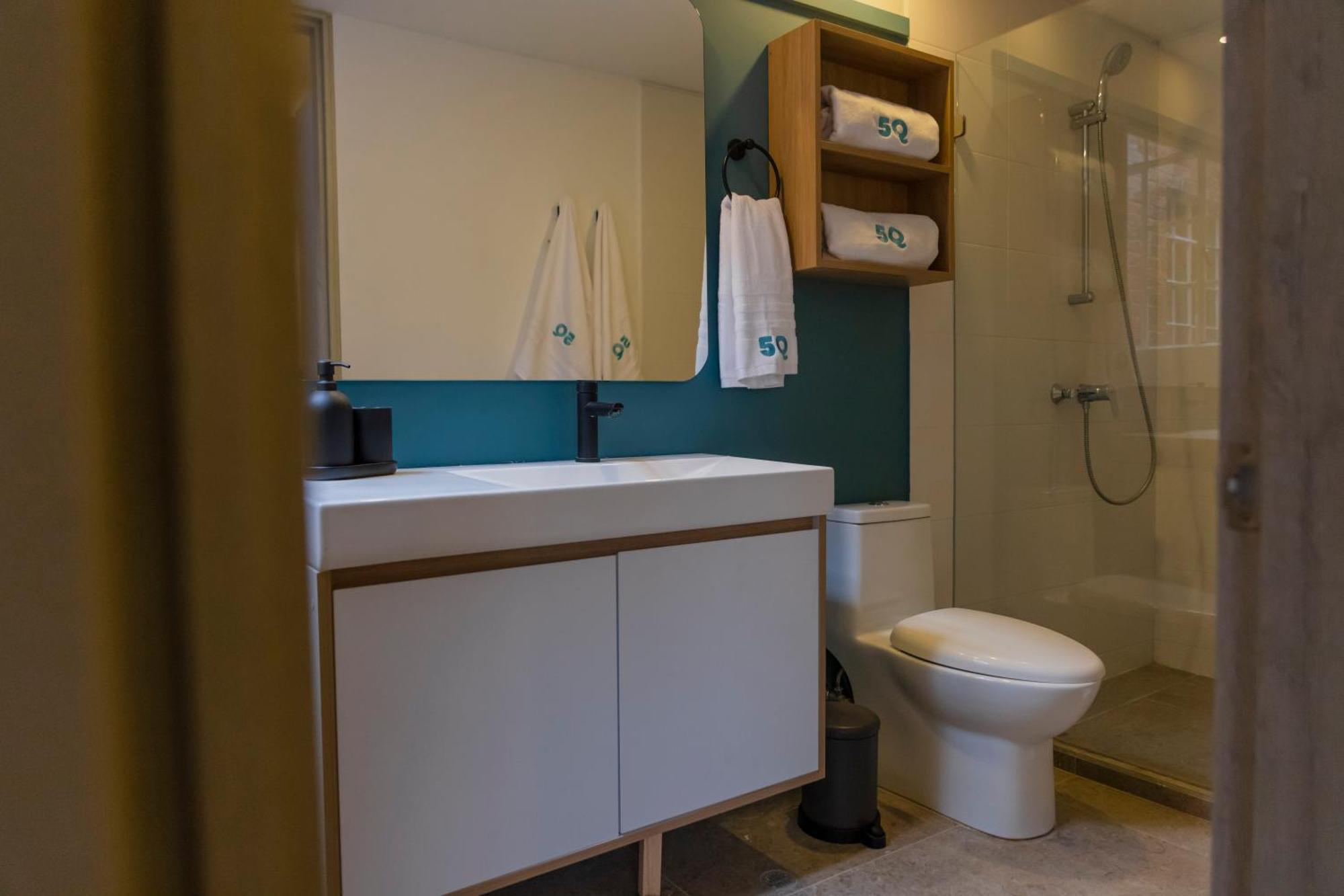 5Q House Quinta Camacho Panzió Bogotá Kültér fotó
